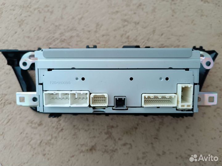 Штатное головное устройство