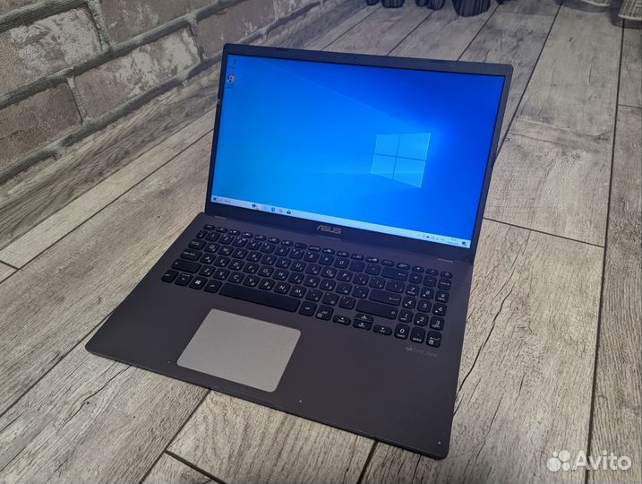 Игровой Asus i3-8145U/MX 250(2гб) /1000 SSD/8 DDR4