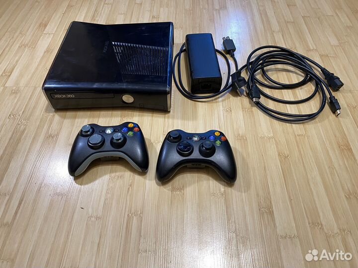 Xbox 360 slim прошитый 500 gb+59 игр