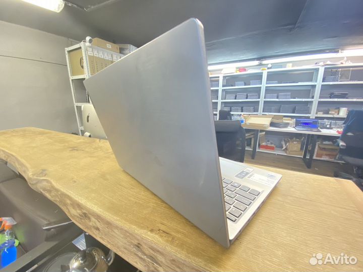 Ноутбук Lenovo s145-15iii Как новый