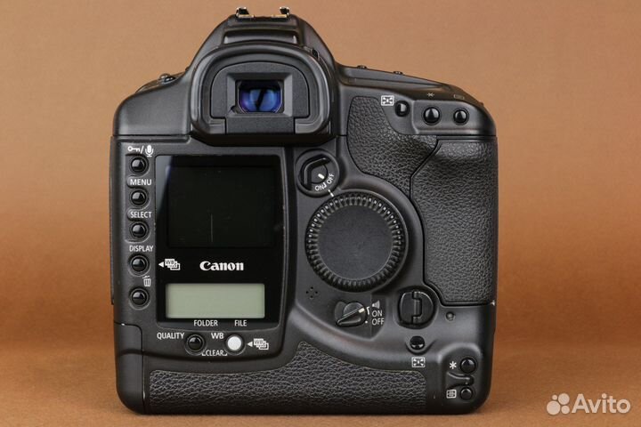 Canon 1Ds (id 03155)