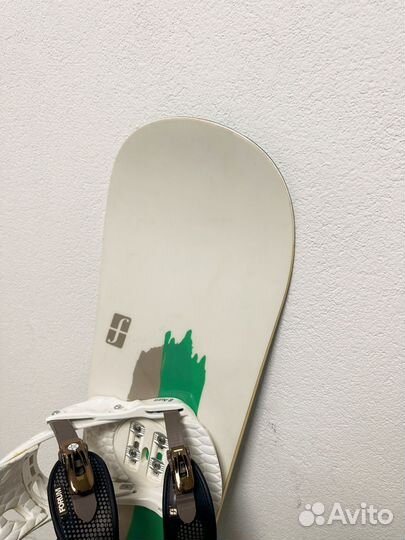 Сноуборд комплект Forum Aura