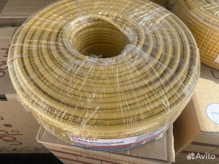 Кабель коаксиальный RG-6U Hr(A) -HF, внутренний