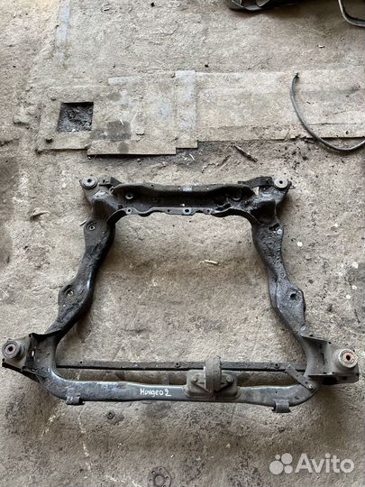 Подрамник передний Ford Mondeo 2