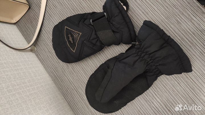 Перчатки, варежки на мальчика 6-8 лет