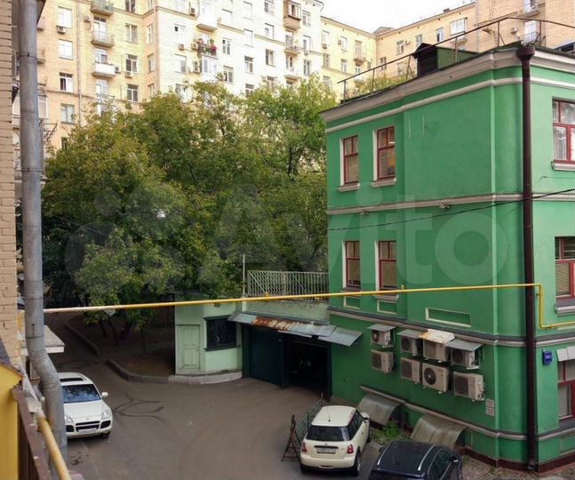 Машиноместо, 11 м²