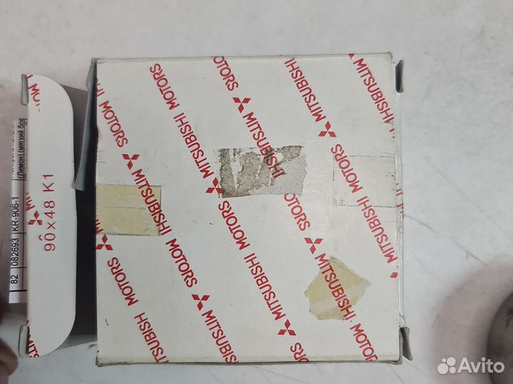 Ролик привода грм обводной Mitsubishi MD377198