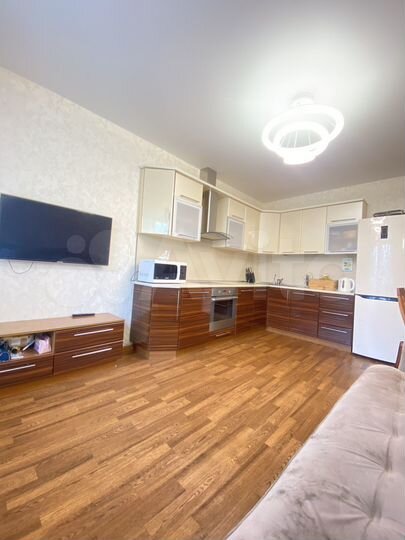 2-к. квартира, 56 м², 4/5 эт.