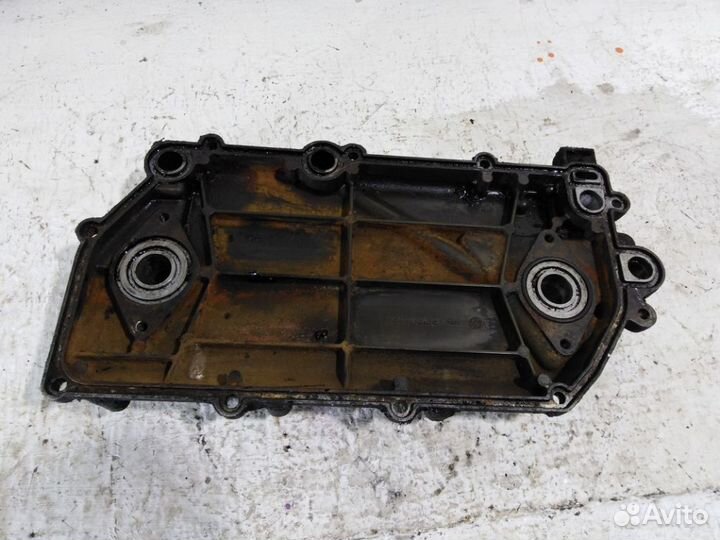 Крышка двигателя Скания