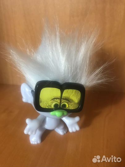 Коллекционные игрушки McDonald's Тролли