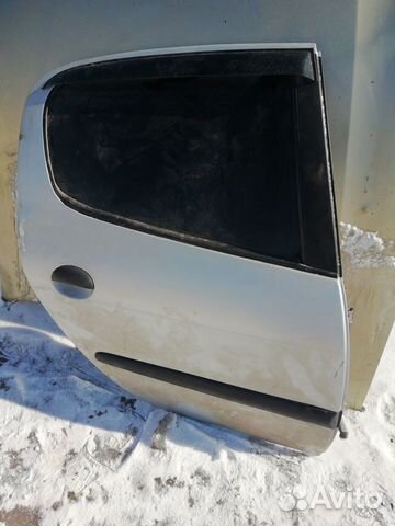 Дверь задняя правая Пежо 206 седан