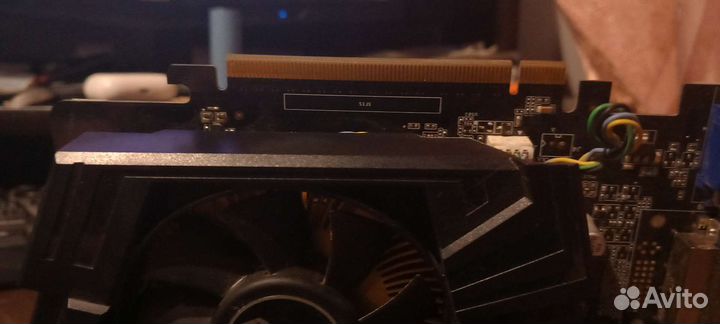 Видеокарта GTX750
