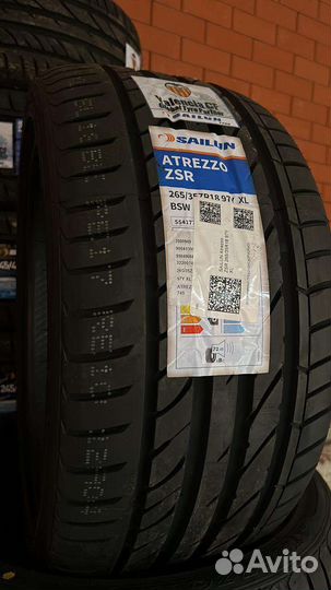 Sailun Atrezzo ZSR 245/35 R20 и 275/30 R20 96Y