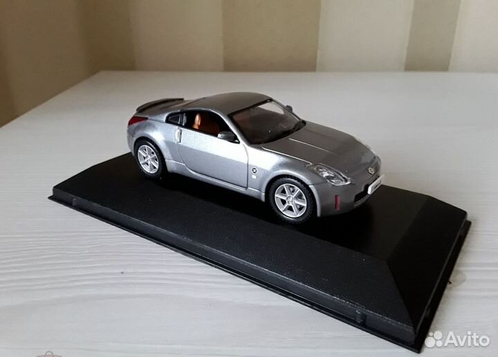Nissan 350Z 1:43