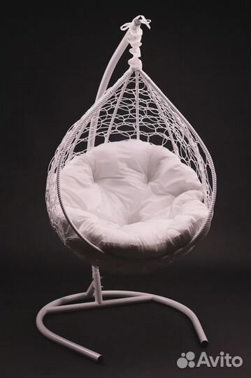 Подвесное кресло кокон из искусственного ротанга