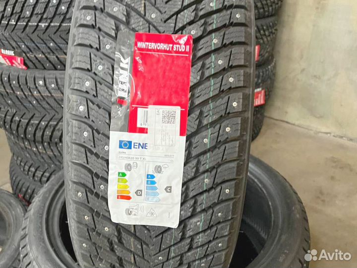 iLink Wintervorhut Stud II 275/40 R22 и 315/35 R22 147U