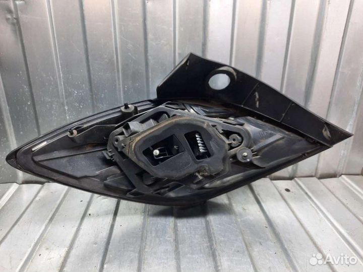 Фонарь задний правый Opel Astra H 1.4 2006