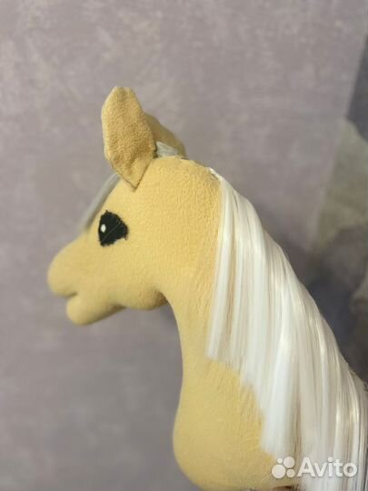 Хоббихорс, лошадь доя хоббихорсинга