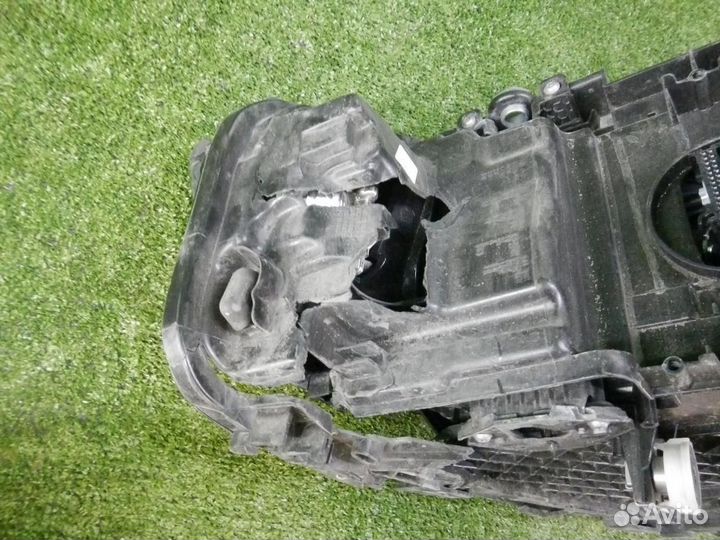 Фара правая BMW 5-Series/M5