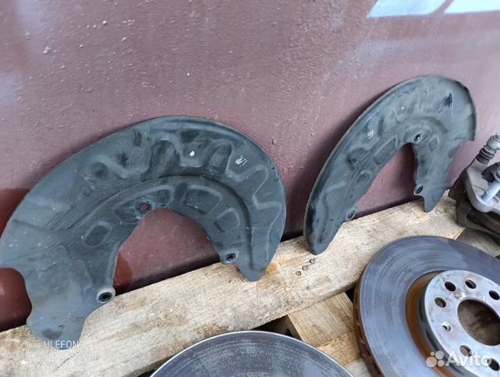 Комплект тормозов Audi A3 8V sedan 1.8 cjsb 2014