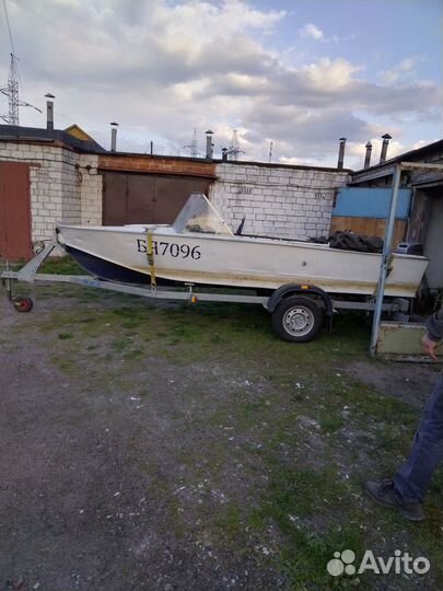 Катер Прогрес-4