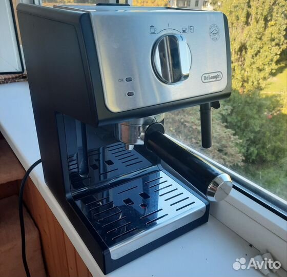 Кофеварка рожковая delonghi ecp 33.21 bk