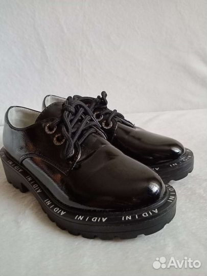 Детские ботинки на девочку