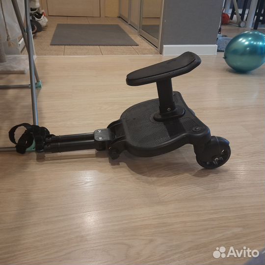 Подставка-подножка для старшего ребёнка на коляску