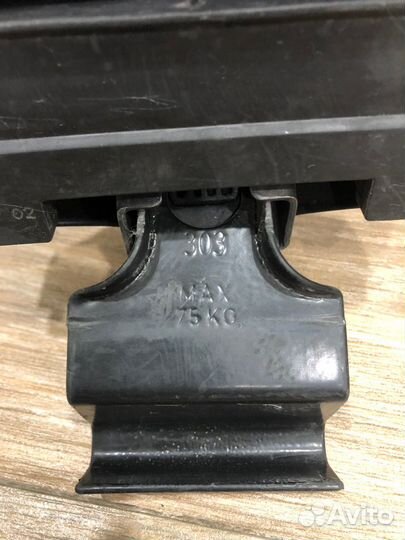 Упоры багажника Thule 754000 + Kit 141157 (Cefiro)