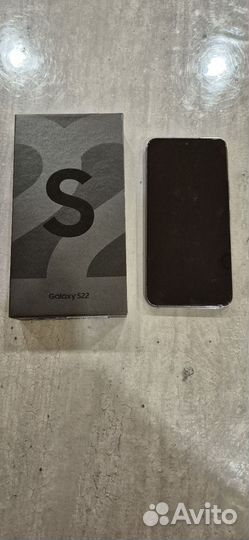 Samsung Galaxy S22, 8/128 ГБ