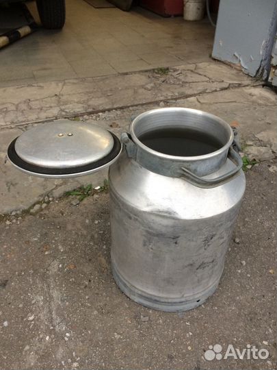 Продам бидон (38л.) б/у