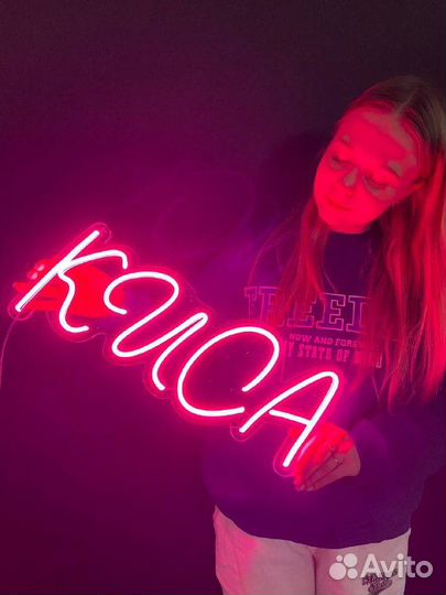 Неоновая вывеска 11