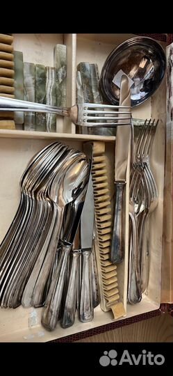 Набор столовых приборов