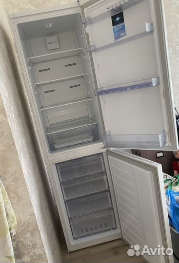 Холодильник Beko 2хкамерный