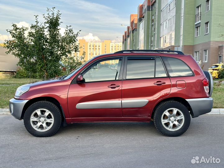 Toyota RAV4 2.0 AT, 2002, 175 000 км