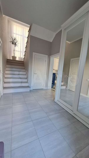 Дом 252 м² на участке 3 сот.