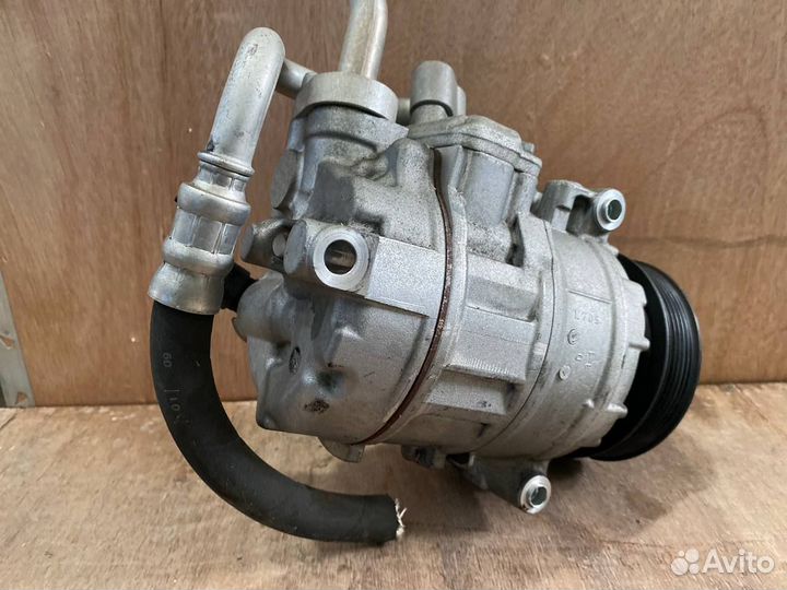 Компрессор кондиционера Volkswagen Tiguan 2008 1K0