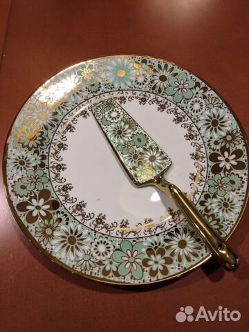 Блюдо для торта с лопаткой