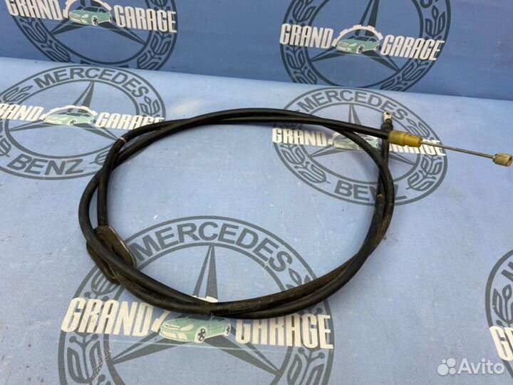Трос ручника передний Mercedes-Benz E-Class W210