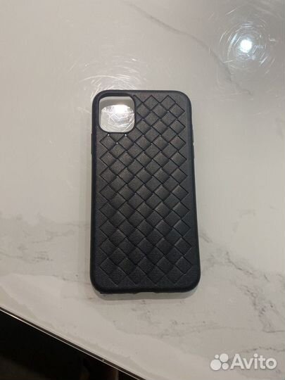 Чехол на айфон 11
