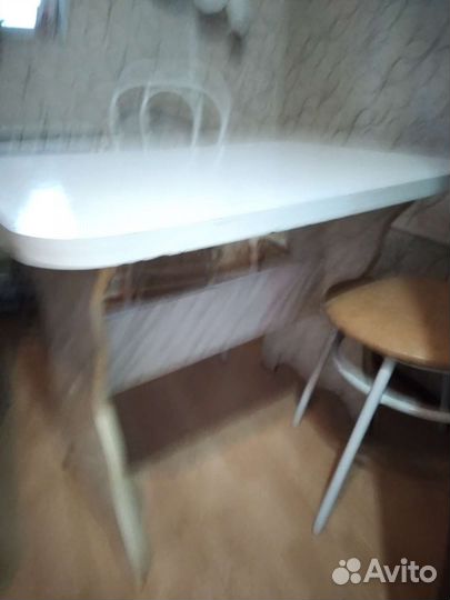 Кухонный стол бу