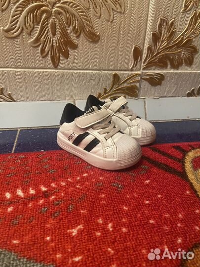 Дутики кроссовки