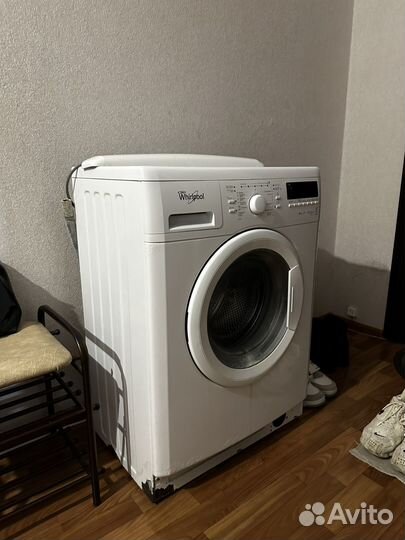 Стиральная машина whirpool