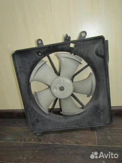 Диффузор с вентилятором (основной) honda Accord V