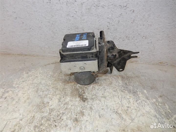 Блок ABS (насос) Nissan Teana J32 2008-2013