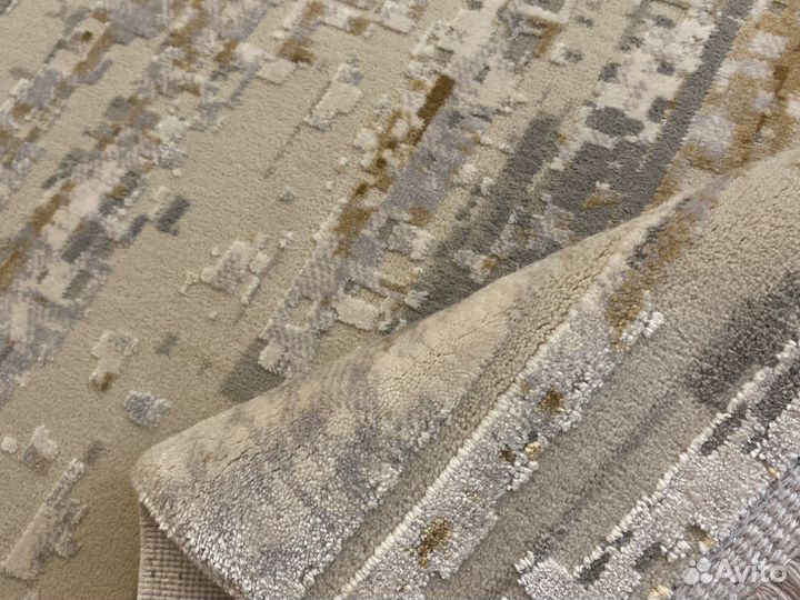 Ковер 2 на 3 новый