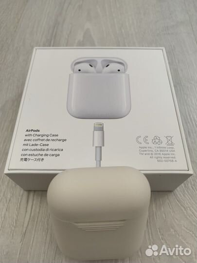 Apple AirPods