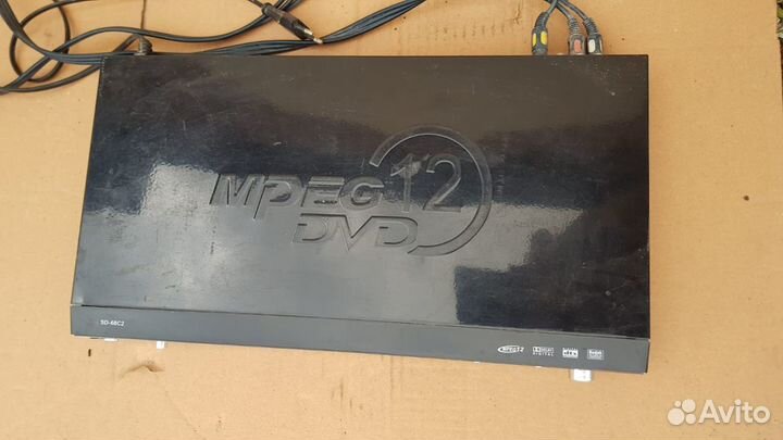 DVD плеер mpeg 12 DVD SD-68C2