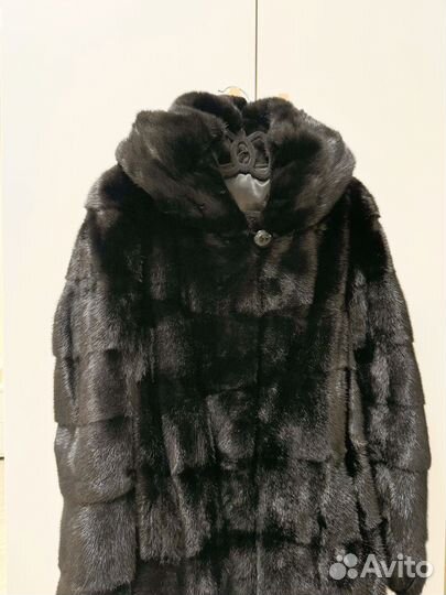Шуба норковая 46 48 черная с капюшоном