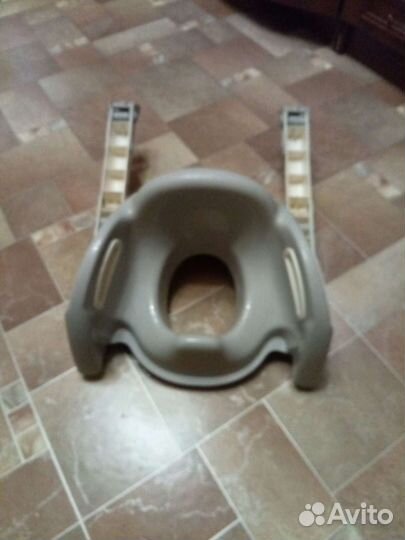 Детская иидушка на унитаз